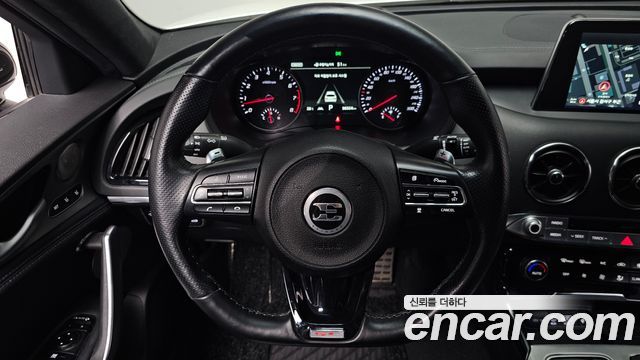 Kia Stinger 3.3 Turbo AWD GT 2020 — фото 17