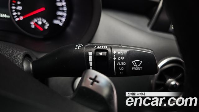 Kia Stinger 3.3 Turbo AWD GT 2020 — фото 43