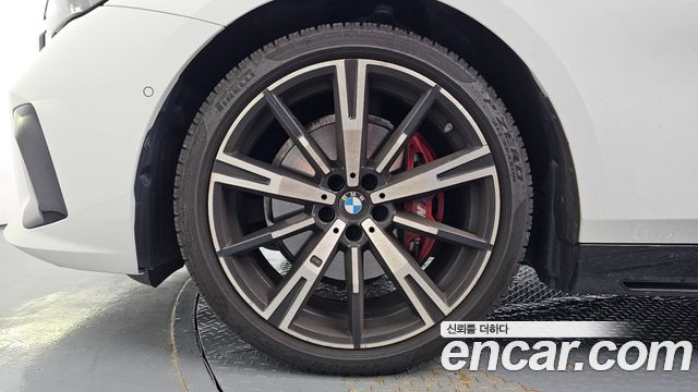 BMW 5 Series (G60) 530i xDrive M Sport Pro Special Edition 2025 — фото 5