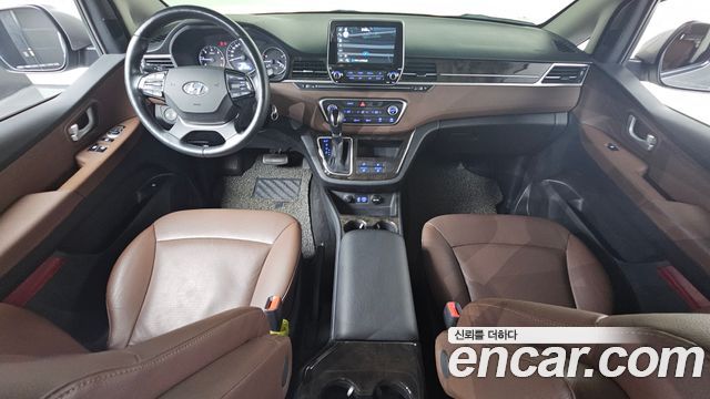 Hyundai Grand Starex Urban 9-Seater Exclusive 2019 — фото 7