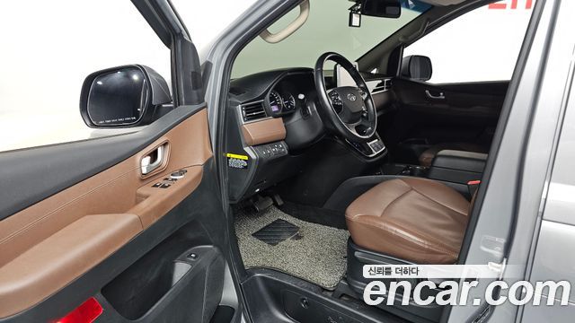 Hyundai Grand Starex Urban 9-Seater Exclusive 2019 — фото 10