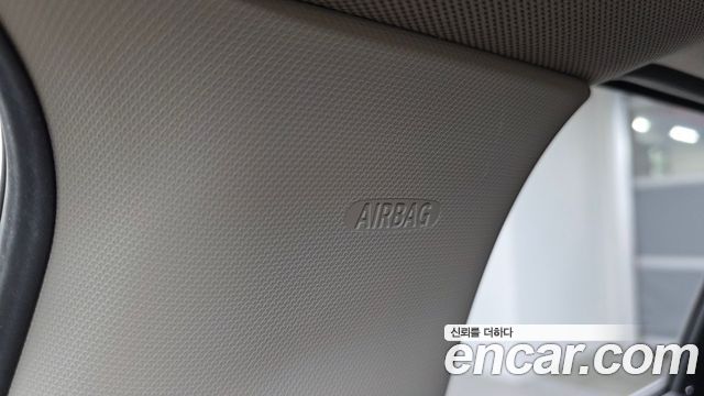 MINI Cooper 5Door 60th Edition 3rd 2019 — фото 31