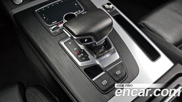 Audi Q5 (FY) 40 TDI Quattro Premium 2020 — фото 9