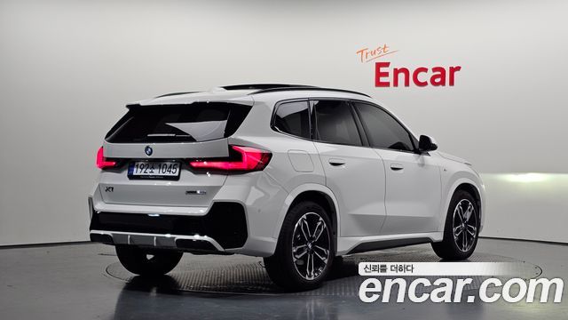 BMW X1 (U11) xDrive 20i M Sport 2025 — фото 2