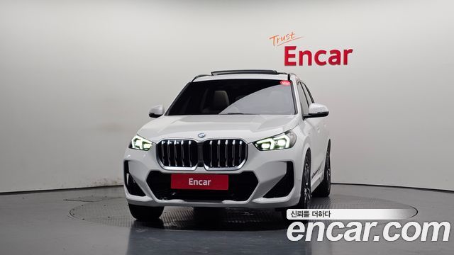 BMW X1 (U11) xDrive 20i M Sport 2025 — фото 3