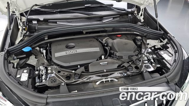 BMW X1 (U11) xDrive 20i M Sport 2025 — фото 6