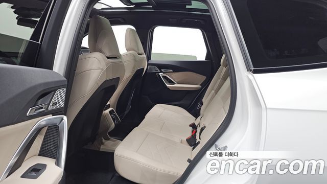 BMW X1 (U11) xDrive 20i M Sport 2025 — фото 16
