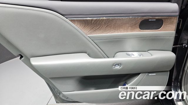Genesis G90 (RS4) Gasoline 3.5 Turbo 2WD 2023 — фото 25