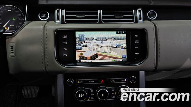 Land Rover Range Rover (IV) 4.4 SDV8 AB LWB DIESEL 2015 — фото 14