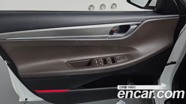 Hyundai Grandeur (IG) 3.0 LPi Rent Car Premium 2020 — фото 24