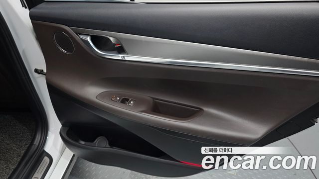 Hyundai Grandeur (IG) 3.0 LPi Rent Car Premium 2020 — фото 25