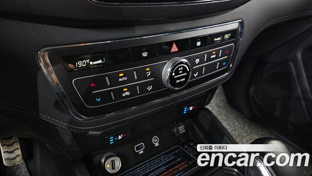KG Mobility (SsangYong) Rexton Sports Khan Diesel 2.2 4WD Prestige 2021 — фото 19