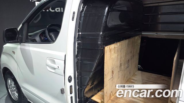Hyundai Grand Starex Van 3-Seater Smart 2021 — фото 11