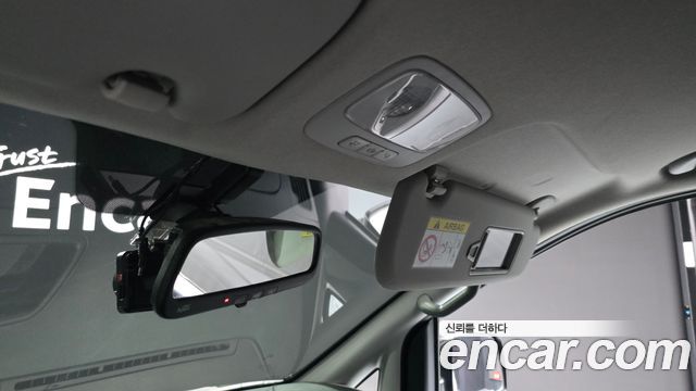 Hyundai Grand Starex Van 3-Seater Smart 2021 — фото 18