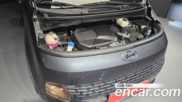 Hyundai Staria Tourer 11-Seater Modern 2023 — фото 6