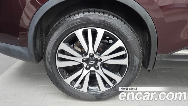 Renault Korea QM6 2.0 LPe Premiere 2WD 2023 — фото 5