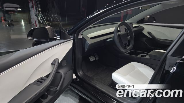 Tesla Model 3 Long Range AWD 2024 — фото 10