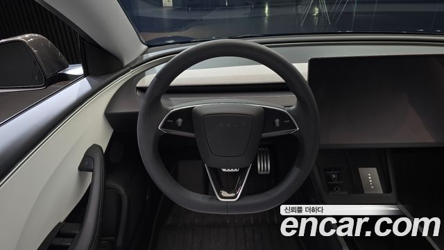 Tesla Model 3 Long Range AWD 2024 — фото 13