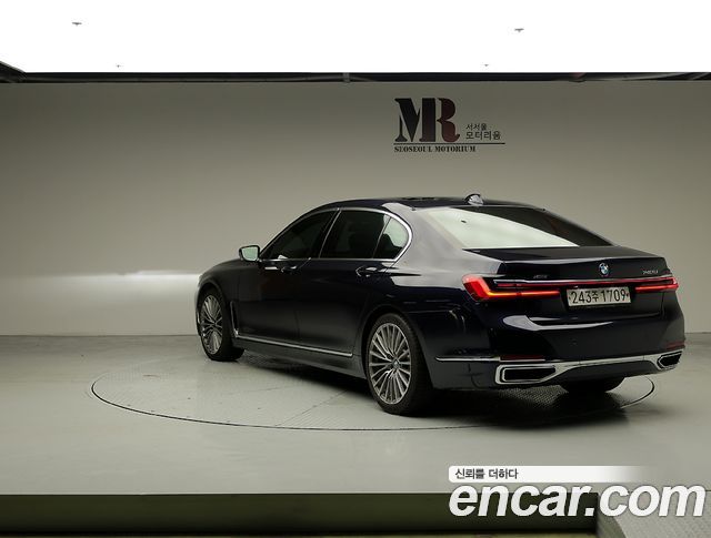 BMW 7 Series (G11) 740Li xDrive Design Pure Excellence 2020 — фото 4