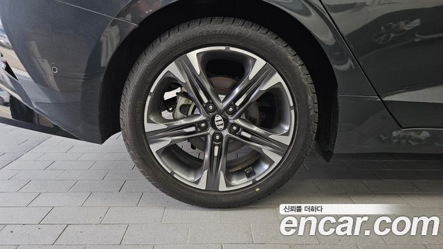 Kia K5 (III) 2.0 Signature 2020 — фото 5
