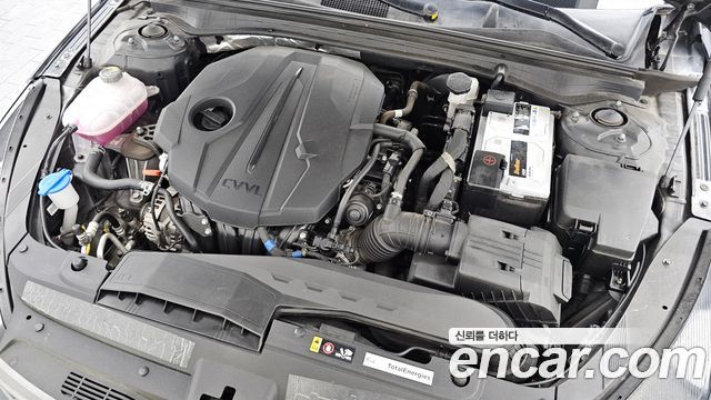 Kia K5 (III) 2.0 Signature 2020 — фото 6