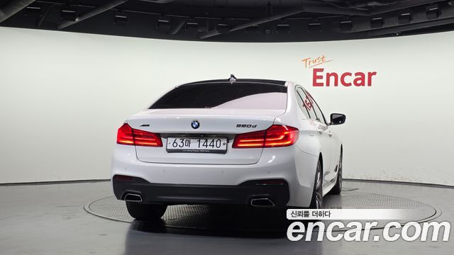 BMW 5 Series (G30) 520d xDrive M Sport Package Plus 2019 — фото 4