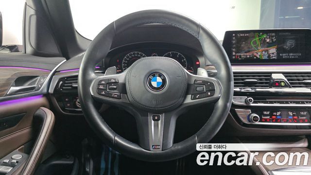 BMW 5 Series (G30) 520d xDrive M Sport Package Plus 2019 — фото 13