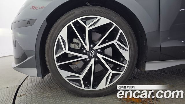 Hyundai Ioniq 6 Long Range Prestige 2023 — фото 5