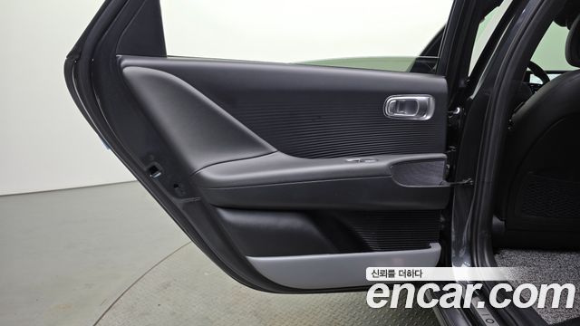 Hyundai Ioniq 6 Long Range Prestige 2023 — фото 31