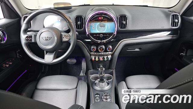 MINI Cooper Countryman Classic 2nd 2024 — фото 7