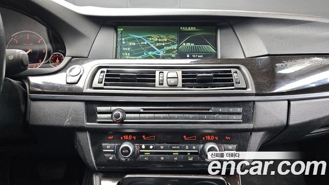 BMW 5 Series (F10) 520d 2013 — фото 14
