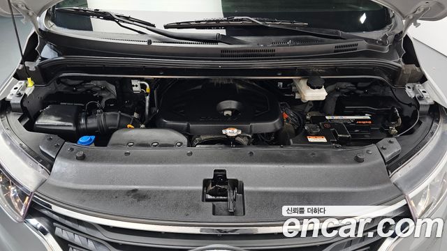 Hyundai Grand Starex Van 3-Seater Smart 2021 — фото 6