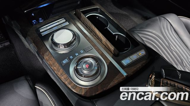 Genesis G80 (RG3) Gasoline 2.5 Turbo AWD 2023 — фото 9