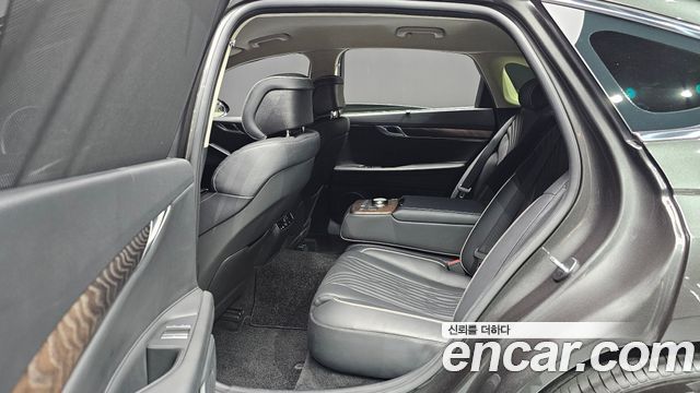 Genesis G80 (RG3) Gasoline 2.5 Turbo AWD 2023 — фото 12