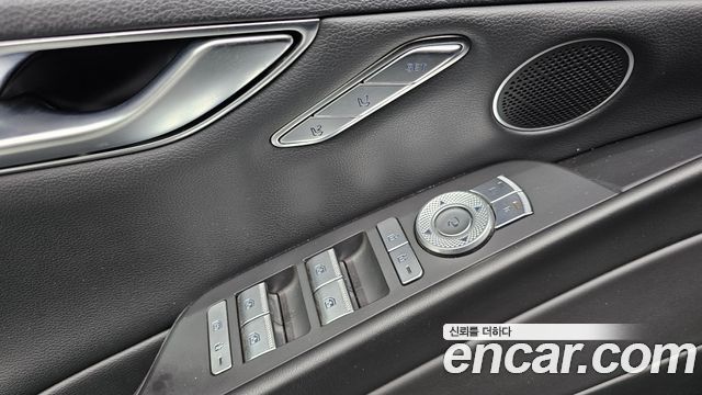 Genesis G80 (RG3) Gasoline 2.5 Turbo AWD 2023 — фото 30