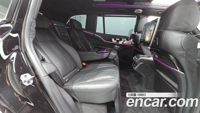 Mercedes-Benz GLS-Class (X167) Maybach GLS600 4MATIC 2023 — фото 11