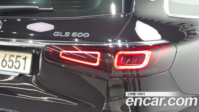 Mercedes-Benz GLS-Class (X167) Maybach GLS600 4MATIC 2023 — фото 23