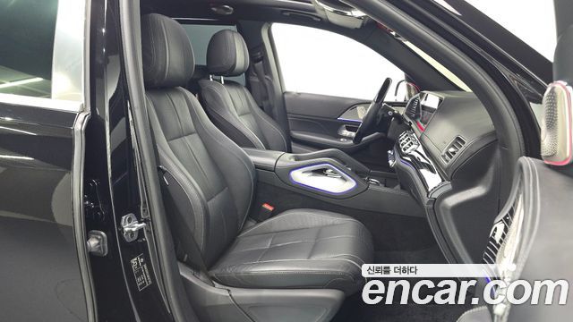 Mercedes-Benz GLS-Class (X167) Maybach GLS600 4MATIC 2023 — фото 26