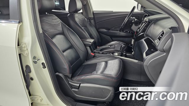 KG Mobility (SsangYong) Tivoli Air Diesel IX 2WD 2016 — фото 26