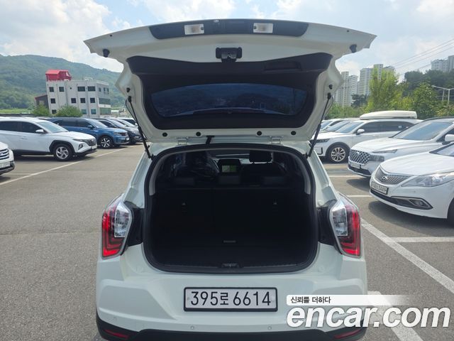 KG Mobility (SsangYong) Very New Tivoli Gasoline 1.5 2WD V3 2022 — фото 8