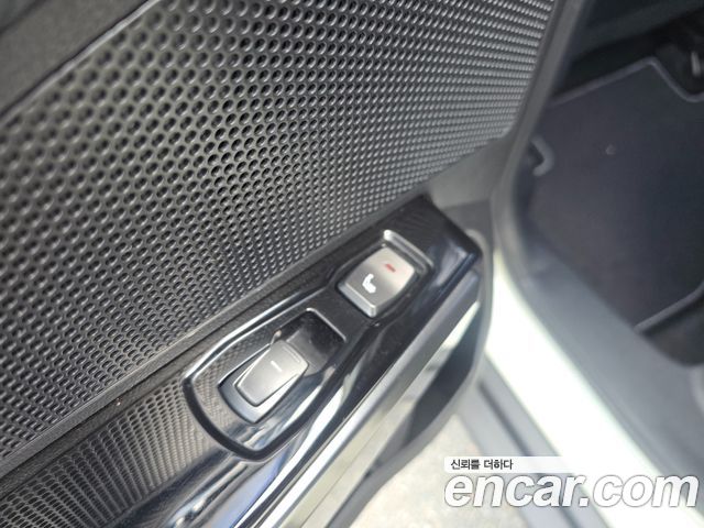 KG Mobility (SsangYong) Very New Tivoli Gasoline 1.5 2WD V3 2022 — фото 15