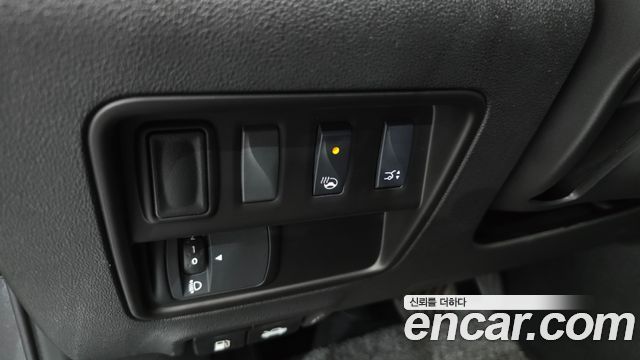 Renault Korea QM6 2.0 LPe RE 2WD 2020 — фото 20