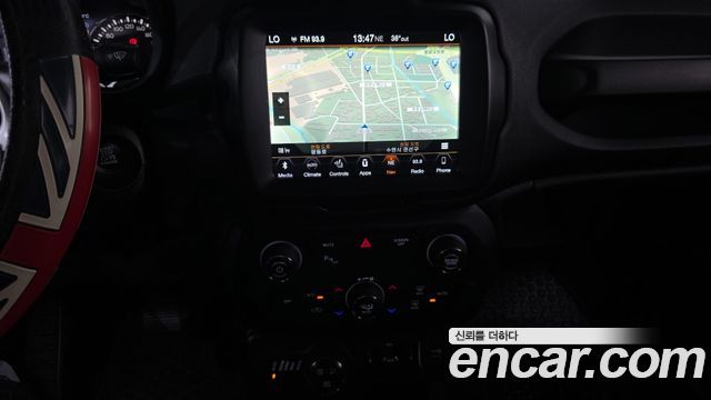 Jeep Renegade 2.0 Diesel Tailhawk AWD 2018 — фото 13