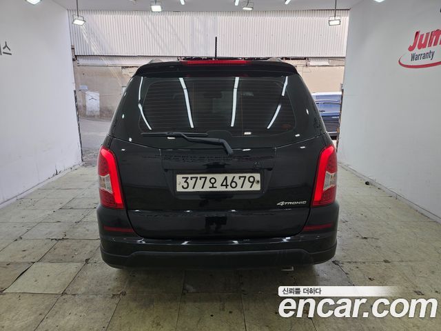 KG Mobility (SsangYong) Rexton W 2.2 4WD RX7 Luxury 2016 — фото 4