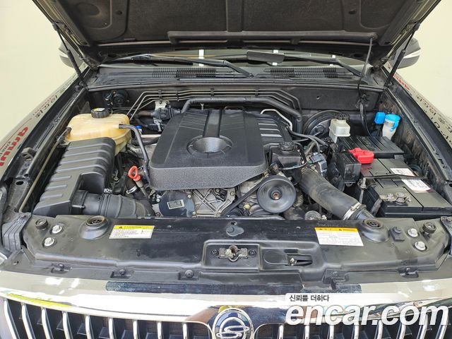 KG Mobility (SsangYong) Rexton W 2.2 4WD RX7 Luxury 2016 — фото 6