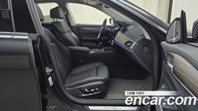 BMW 6 Series GT (G32) 630i xDrive Luxury 2022 — фото 32