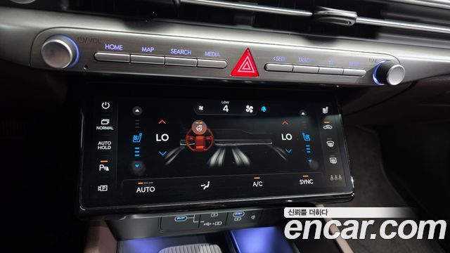 Hyundai Grandeur (GN7) 2,5 Gasoline 2WD Exclusive 2023 — фото 32