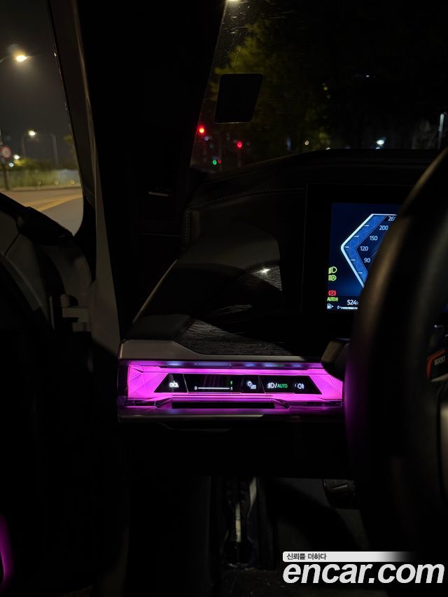 BMW 7 Series (G70) 740i sDrive M Sport 2023 — фото 4