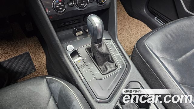 Volkswagen Tiguan Allspace 2.0 TDI Prestige 2020 — фото 9