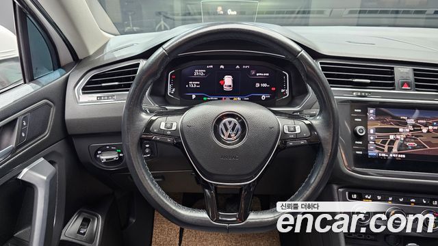 Volkswagen Tiguan Allspace 2.0 TDI Prestige 2020 — фото 13